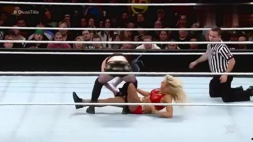 wwe视频女子,热血沸腾的赛场瞬间