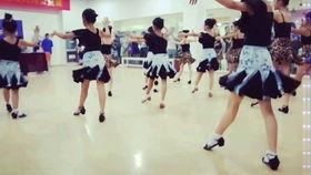 少年拉丁舞视频,少年拉丁舞者的激情演绎