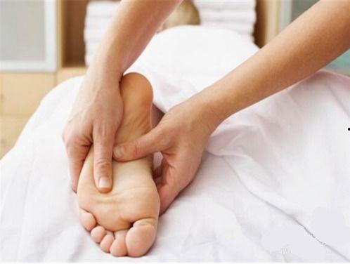 脚底血位按摩视频,轻松缓解疲劳，促进健康养生秘诀