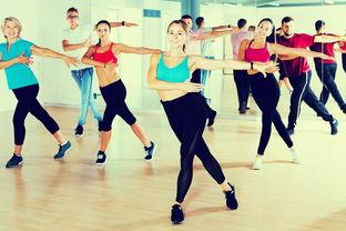 初学拉丁舞基本动作视频,初学拉丁舞基本动作速成指南